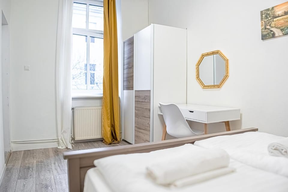 Bed, Bedroom, heating, towels, wardrobe