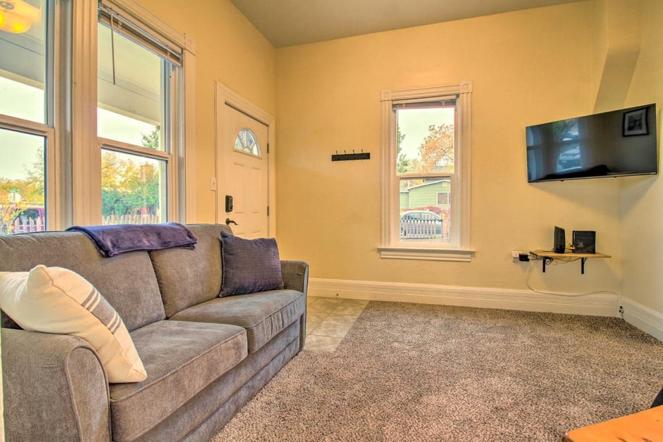 Welcoming Helena Hideaway ~ 2 Mi to Downtown Apartment in Helena