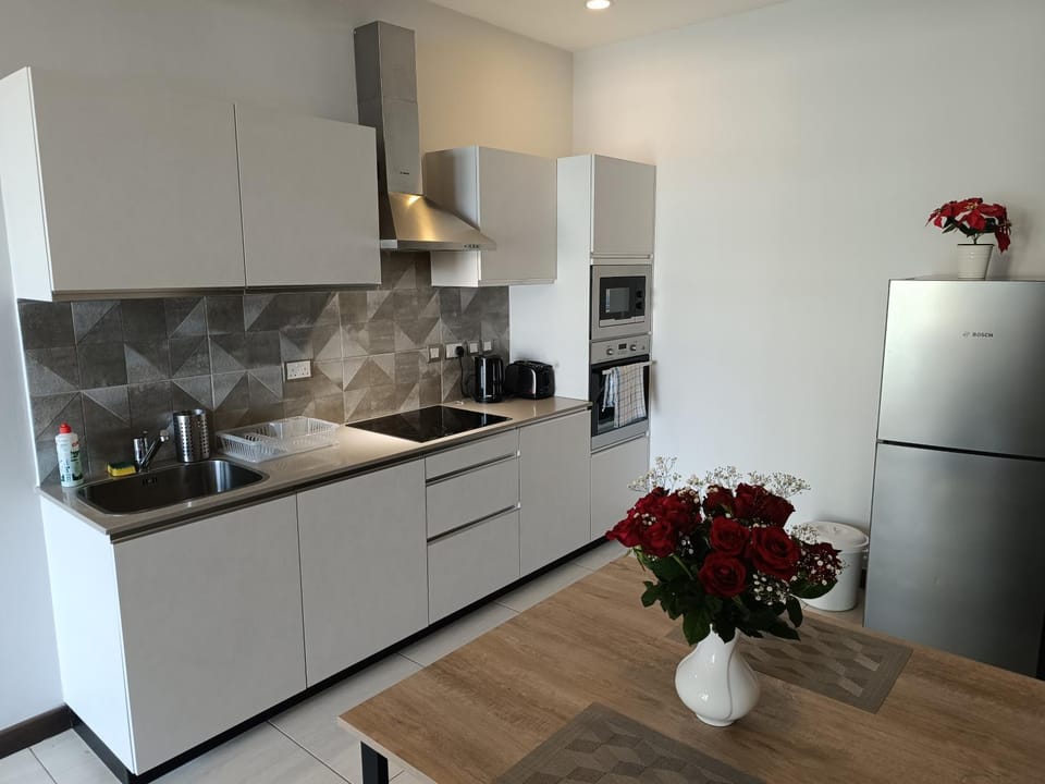 Skynest Residences by Lisa's Paradise Apartment in Nairobi