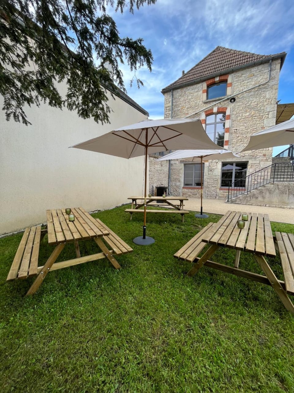 Garden, Dining area