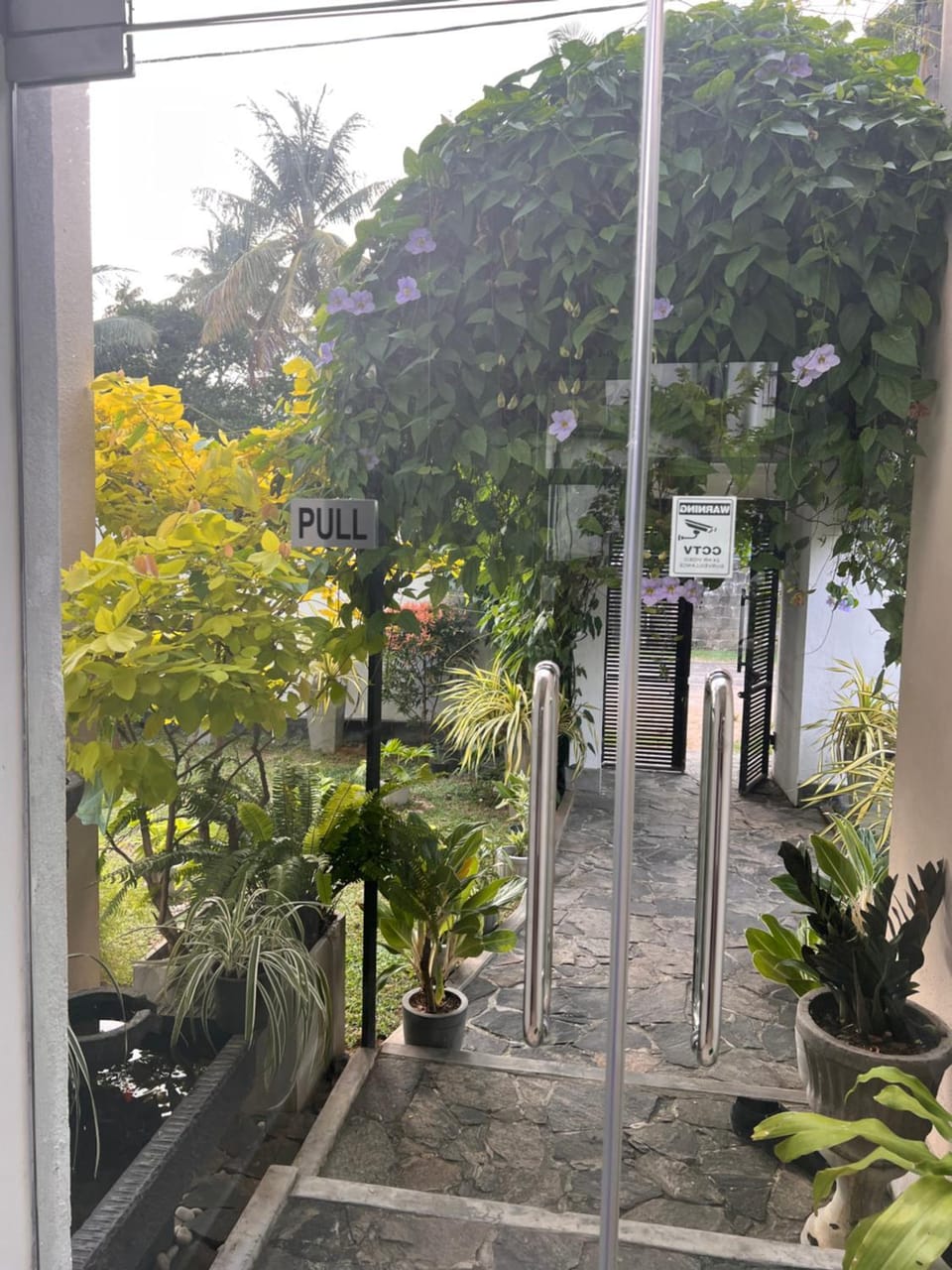Silina Airport Residence & Transit Hotel Bed and Breakfast in Negombo