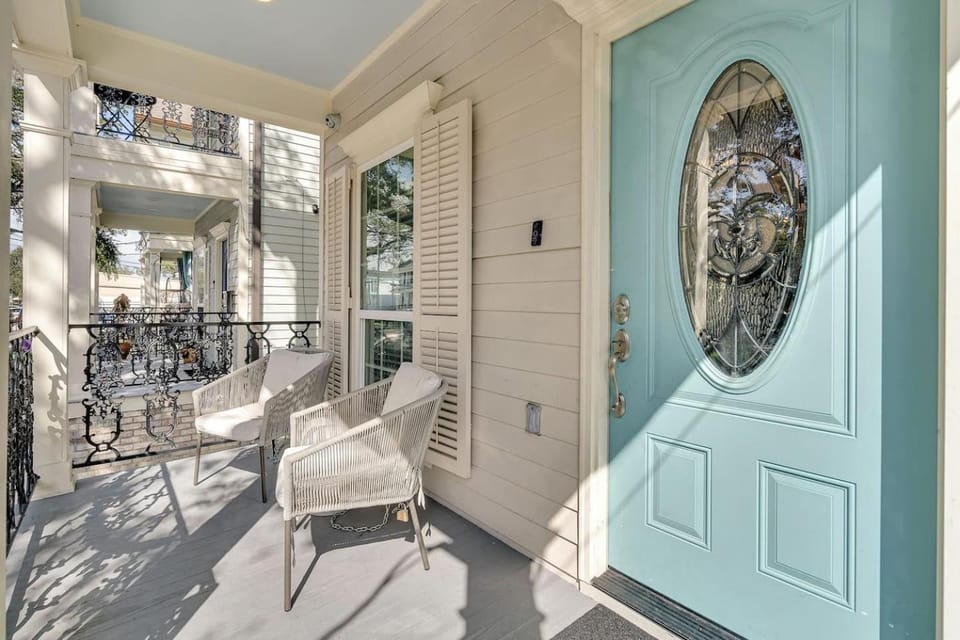 Spacious 3BR home w fenced backyard House in New Orleans