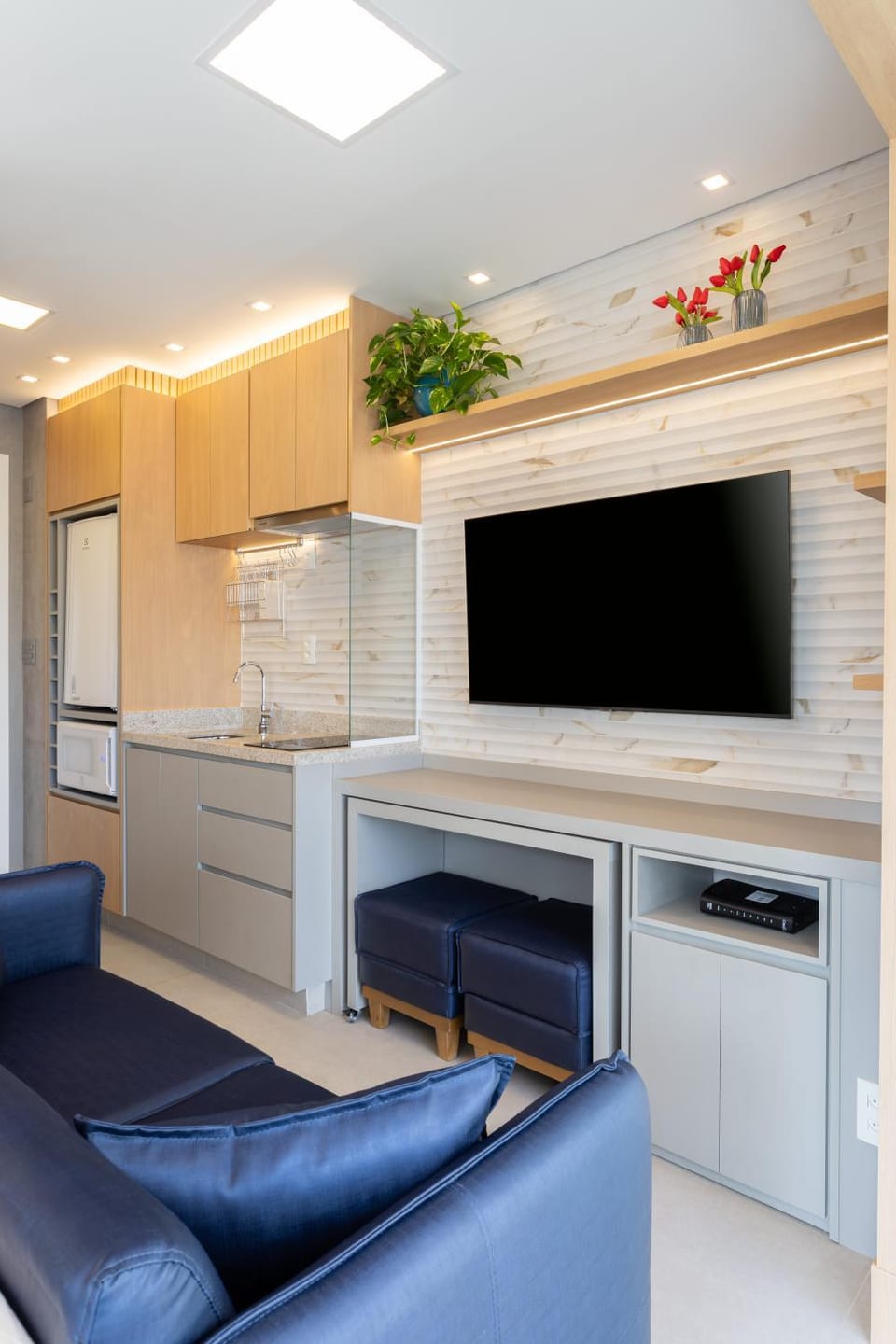 Communal lounge/ TV room