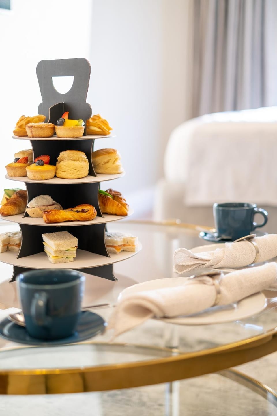 Coffee/tea facilities, Food and drinks, Food, Breakfast