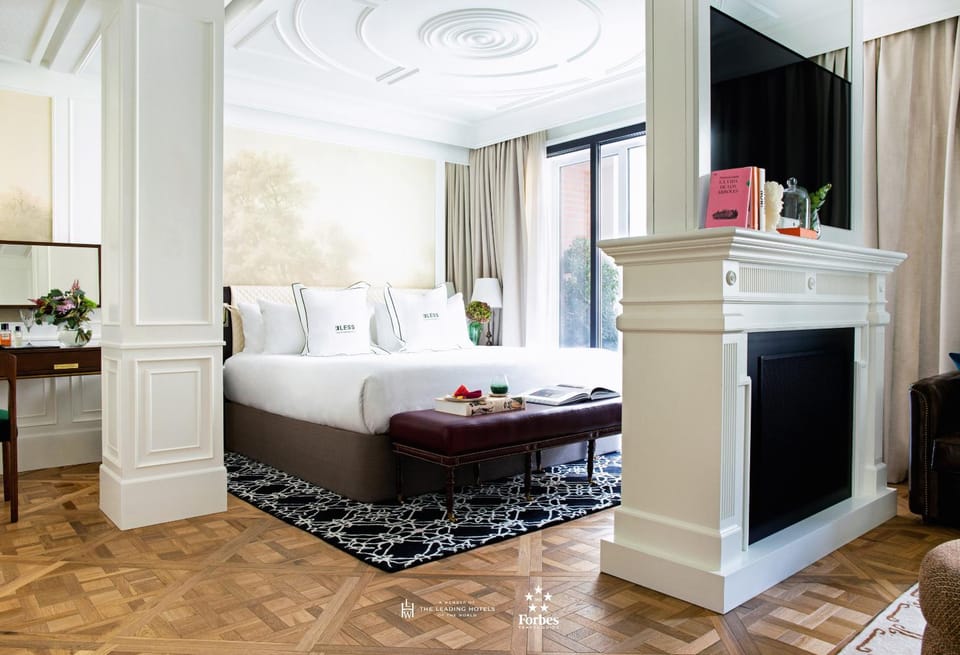 flat iron, VIP