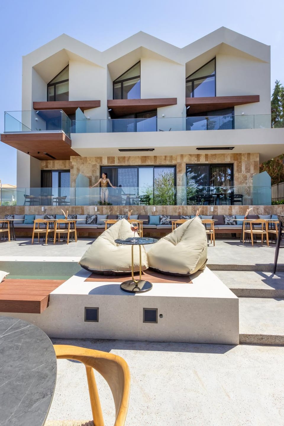 Property building, Patio, Day, Garden, View (from property/room), Balcony/Terrace