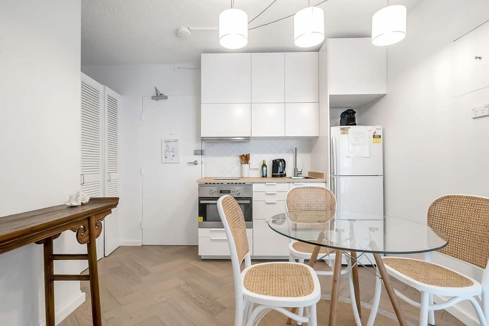The Little Bondi Base Apartment in Sydney