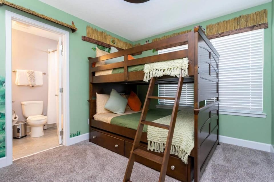 bunk bed