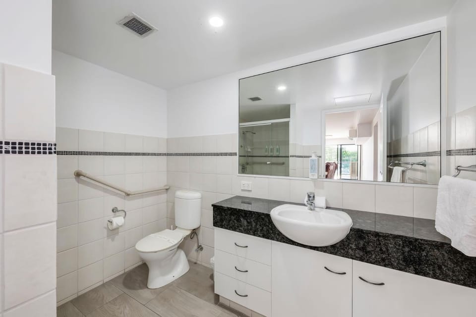 Coral Sands Apartment 201 Apartment in Bargara