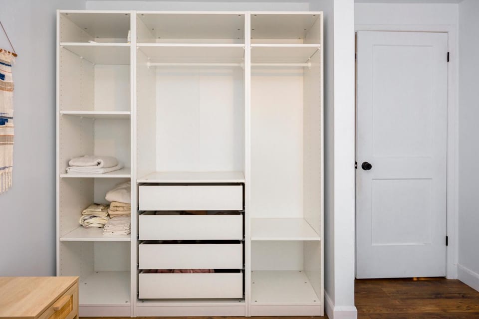 Bed, Bedroom, wardrobe