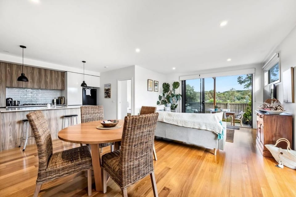 Boardwalk on Bright Coastal Apartment Apartment in Torquay