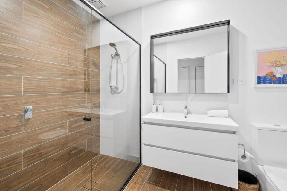 Shower, Bathroom