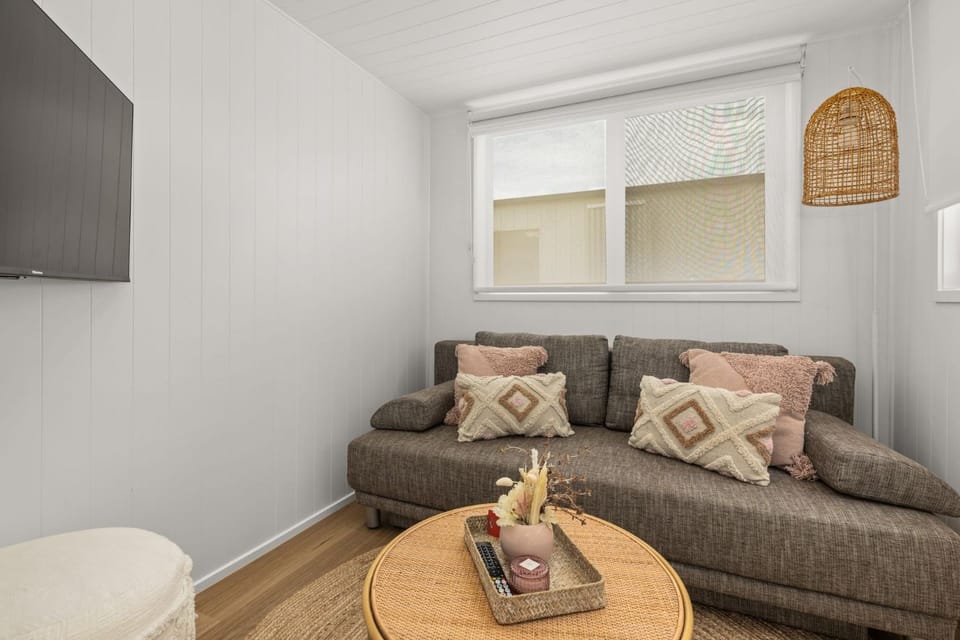 Husky Tiny Home by Experience Jervis Bay House in Huskisson