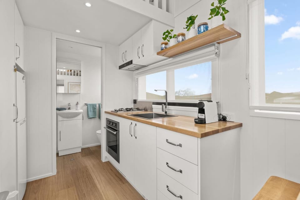 Husky Tiny Home by Experience Jervis Bay House in Huskisson