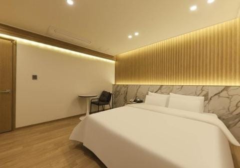 Gwangju Brown Dot Chungjang Hotel in South Korea