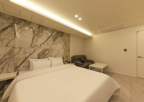 Gwangju Brown Dot Chungjang Hotel in South Korea