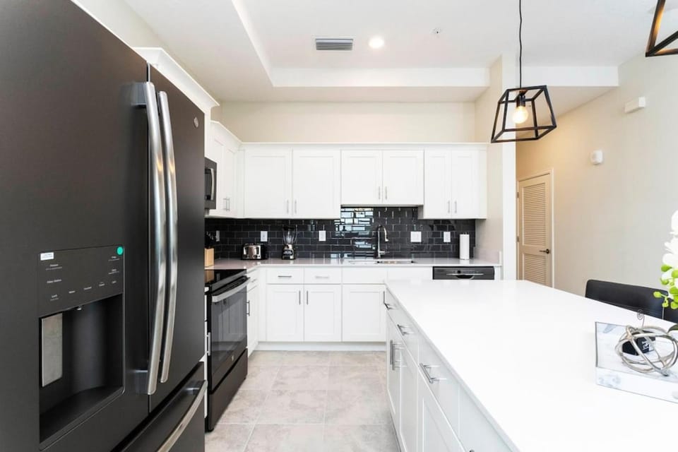 dishwasher, oven, kitchen