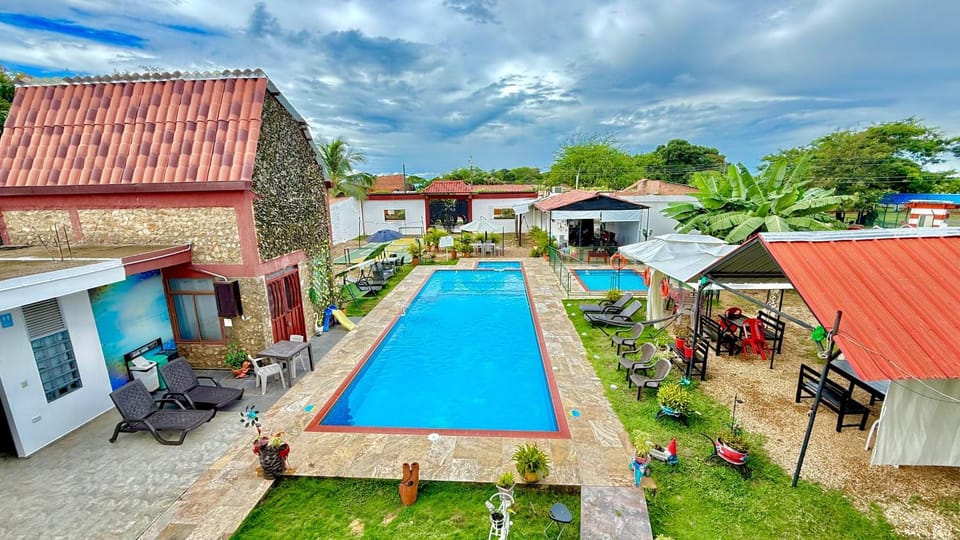HOTEL EMPRESARIAL Arcoiris de mi llano Farm Stay in Casanare, Colombia