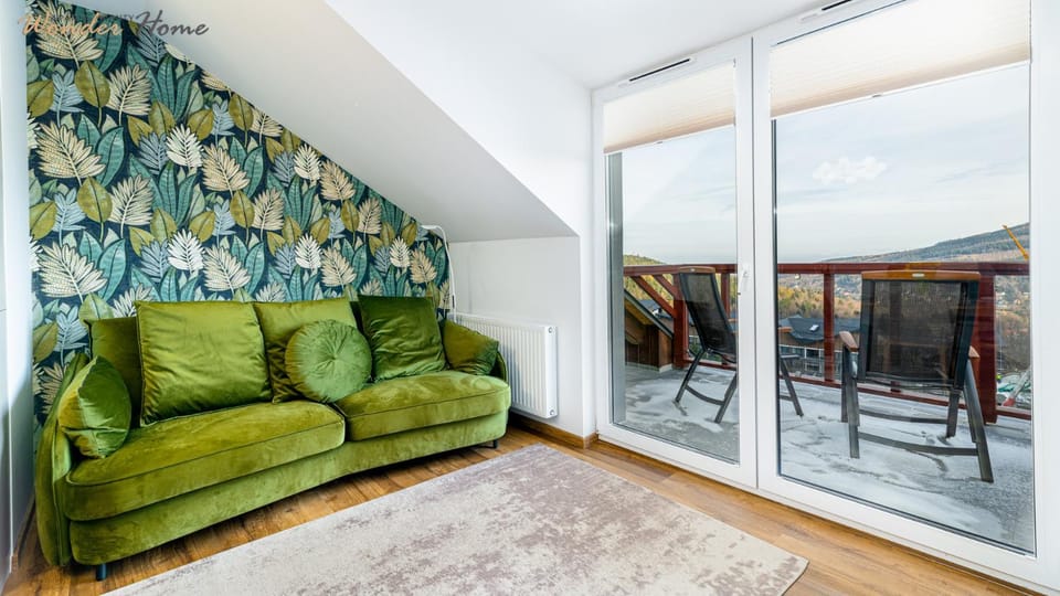 View (from property/room), Balcony/Terrace, Living room, Seating area, Mountain view