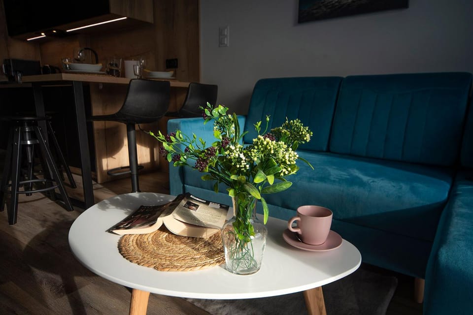 Living room, Decorative detail, Seating area