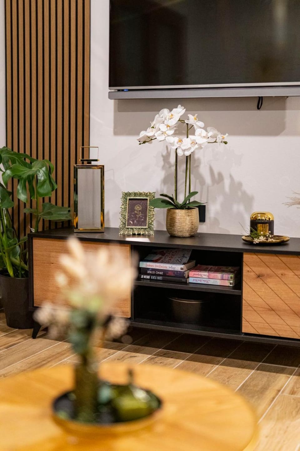 TV and multimedia, Living room