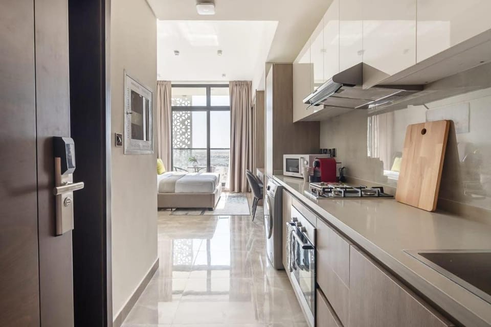 Frank Porter - Majestique 1 Apartment in Dubai