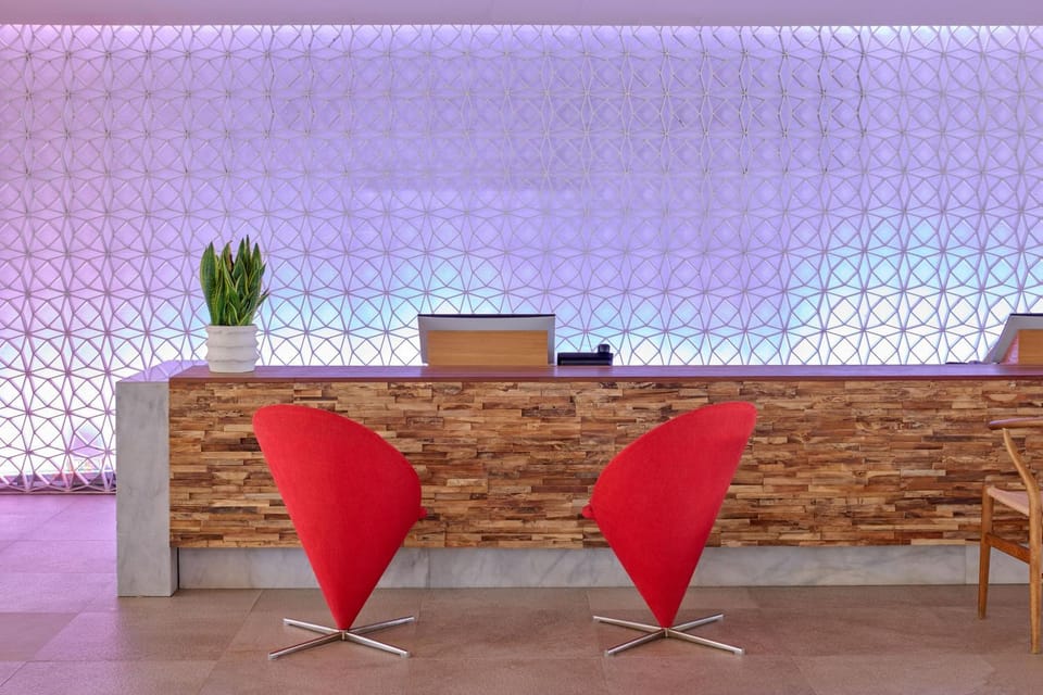 Facade/entrance, Lobby or reception