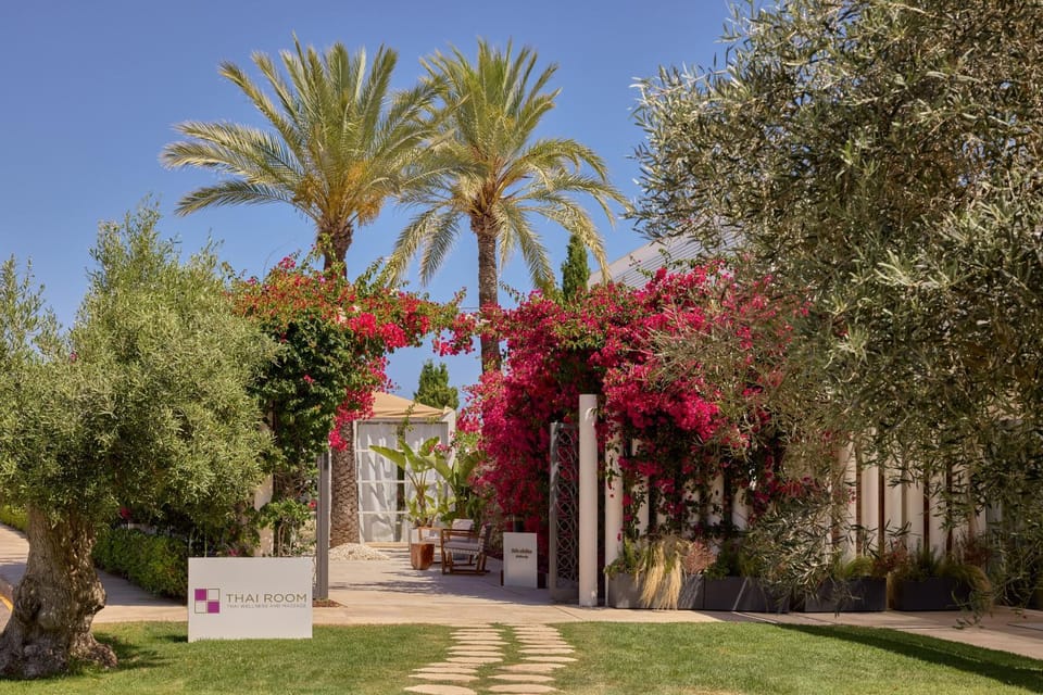Facade/entrance, Garden, Spa and wellness centre/facilities
