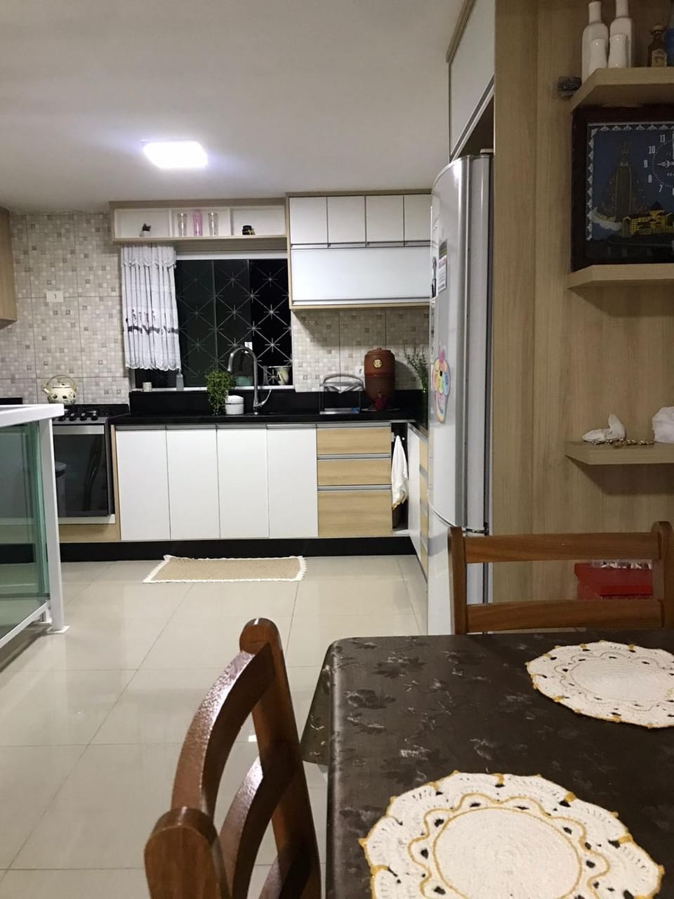 Kitchen or kitchenette, Dining area, oven, pet friendly, stove