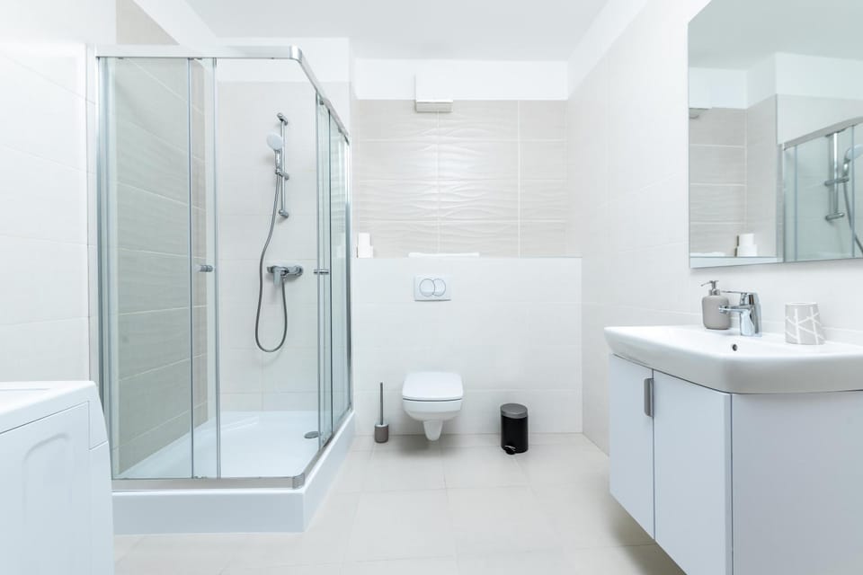 Shower, Toilet, Bathroom, washing machine