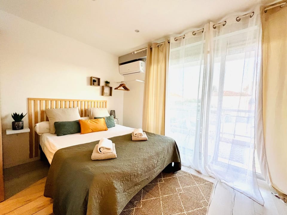 LES PALMIERS - Appartement avec piscine proche plages - Wifi et Clim Apartment in Antibes