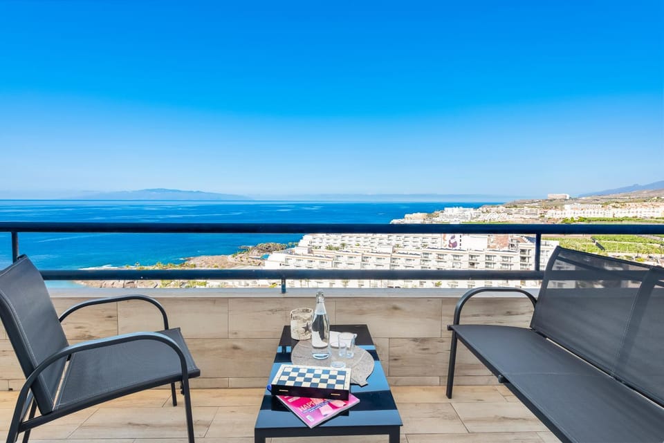 Patio, View (from property/room), Balcony/Terrace, Seating area