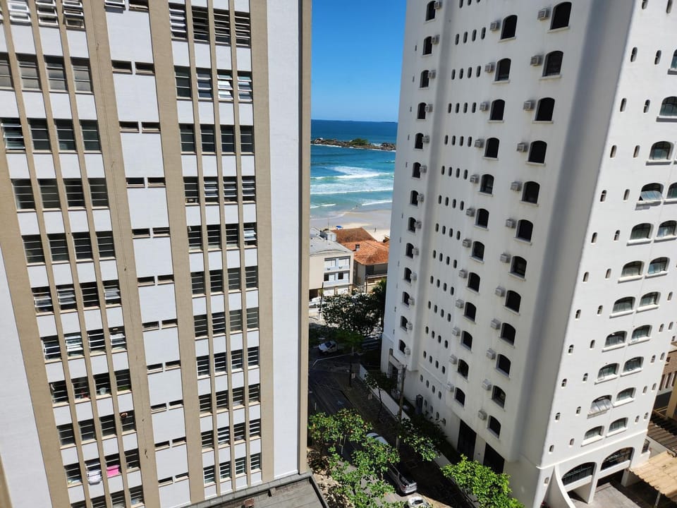 City view, Sea view