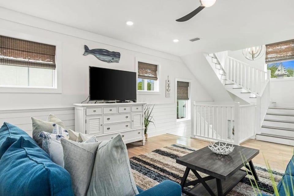 Sandy Bottoms - Golf Cart Included House in South Walton County