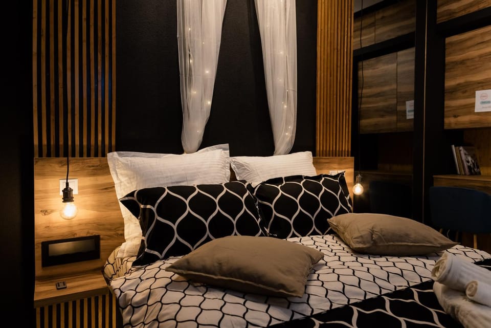 Movie House by Short-Stay Apartment in Romania