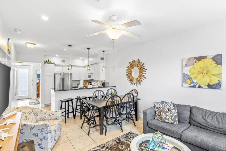 Family Tides in Blue Mountain House in South Walton County