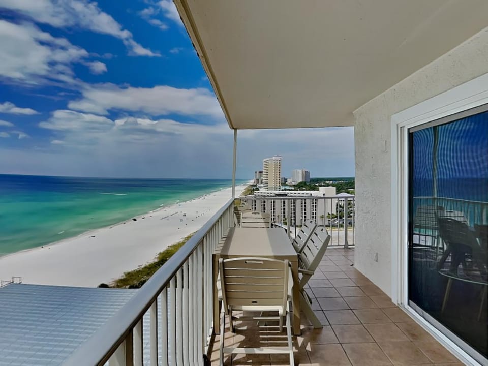 Balcony/Terrace, Beach, Sea view