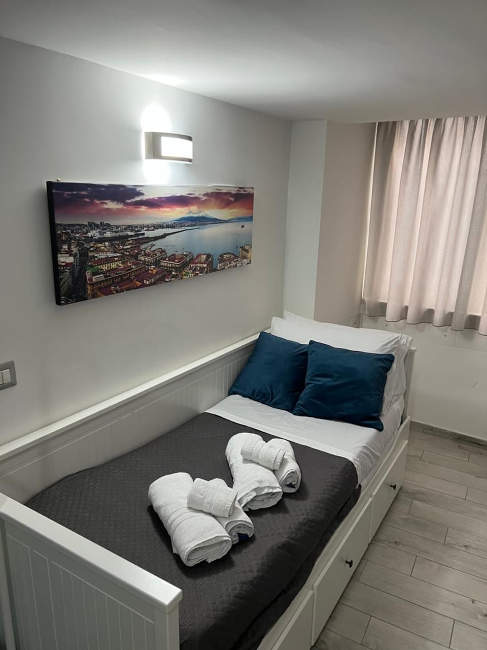 La Casa Di Raffaele Napoli Centro Bed and Breakfast in Naples