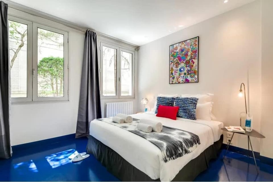 Modern & colourful 3BD for 9 guests in Le Marais! Apartment in Paris
