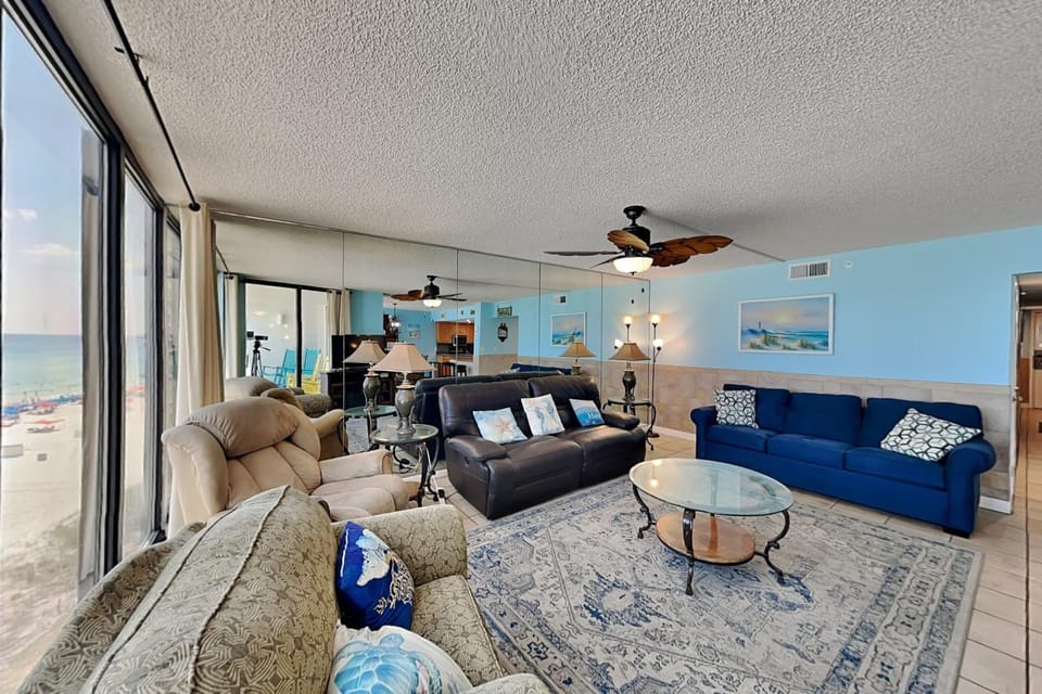 View (from property/room), Balcony/Terrace, Living room, Seating area, Beach, furniture