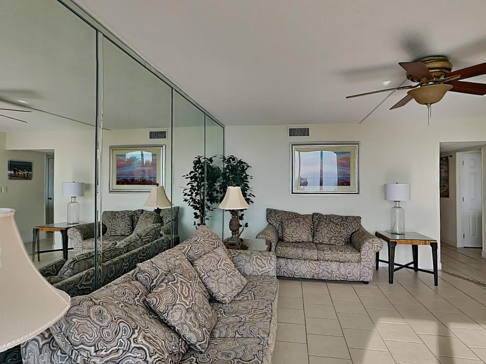 Living room, Seating area, furniture, air conditioner