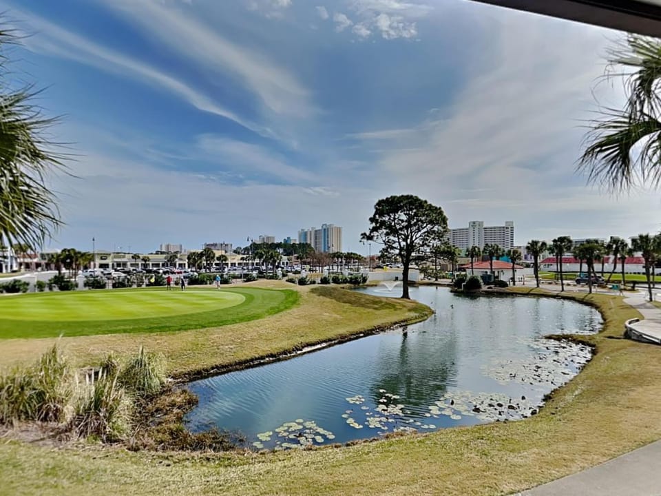 Natural landscape, Golfcourse