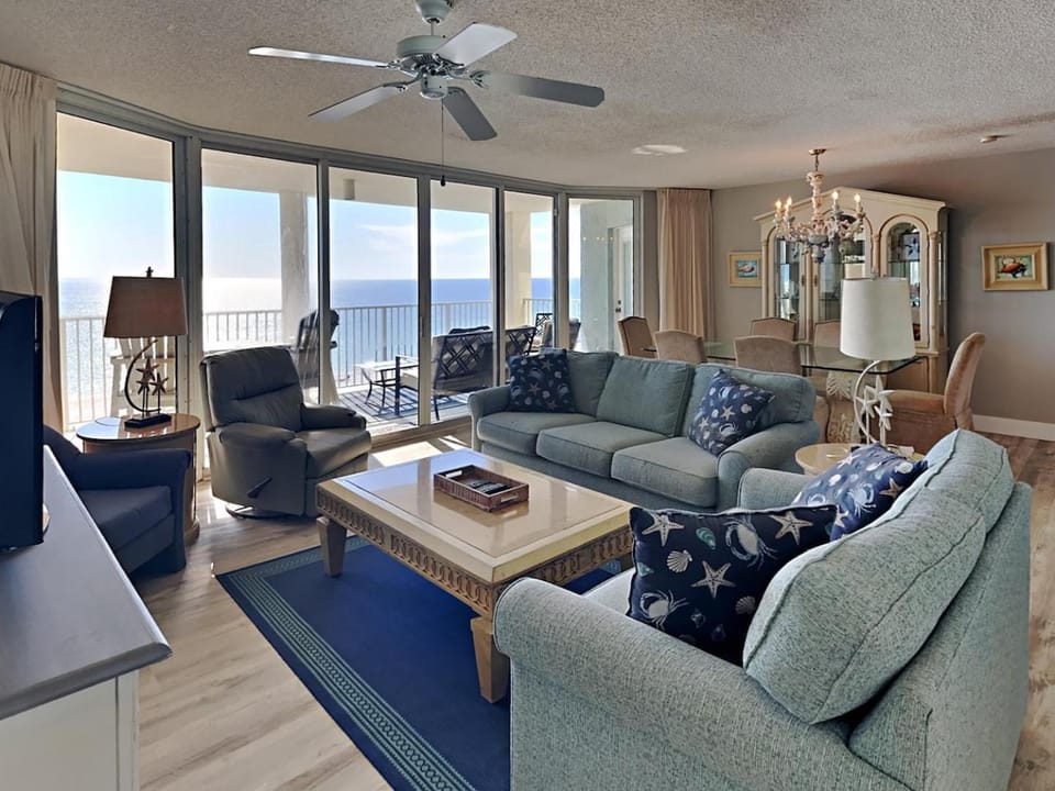Balcony/Terrace, Living room, Seating area, Dining area, Sea view, furniture