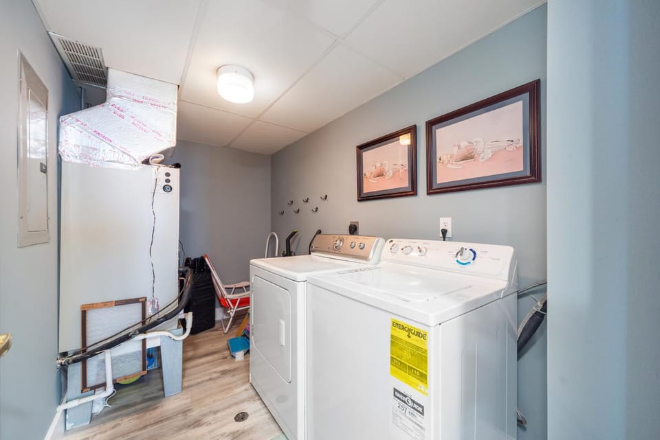 laundry, washing machine, dryer