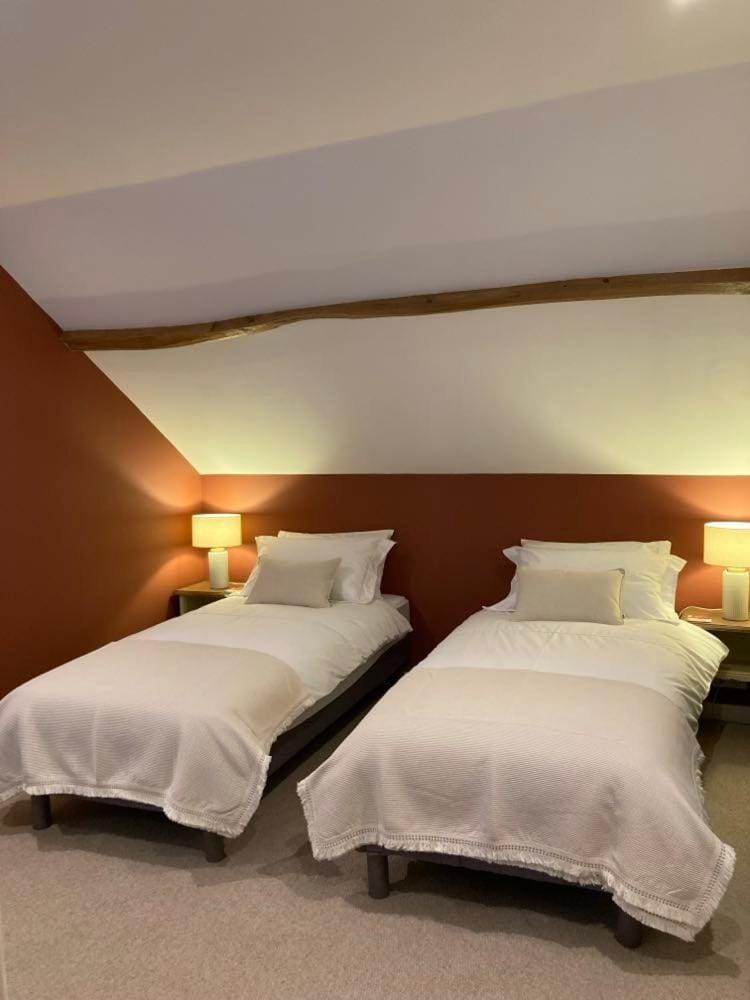 Chambres d'hôtes de La Vieille Ferme Bed and Breakfast in Nouvelle-Aquitaine