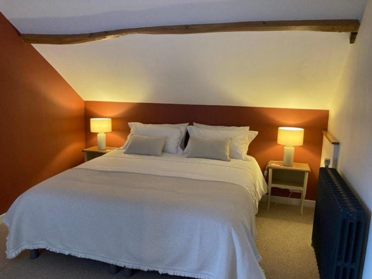 Chambres d'hôtes de La Vieille Ferme Bed and Breakfast in Nouvelle-Aquitaine