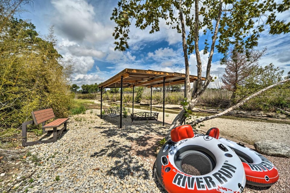 Stunning Blanco Home w/ Direct River Access! House in Rio Grande