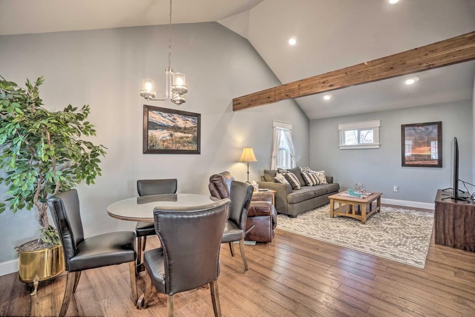 Charming Cheyenne Home ~ 1 Mi to Downtown! House in Cheyenne