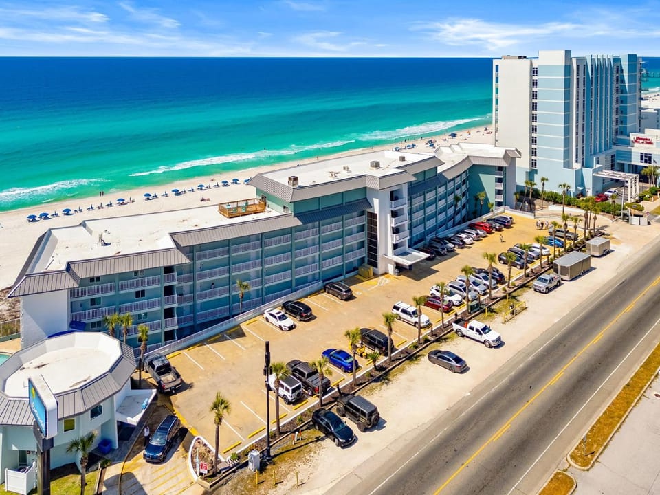 Continental Condominiums 3 Apartment in Panama City Beach
