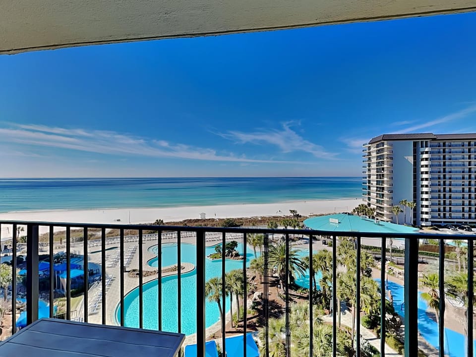 View (from property/room), Balcony/Terrace, Beach, Pool view, Sea view, Swimming pool